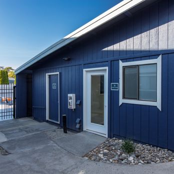 The Lakes Apartments - Entrance to Fitness Center & Laundry Room - Apartments Near Me - Moses Lake, Washington The Lakes Apartments - Entrance to Fitness Center & Laundry Room - Apartments Near Me - Moses Lake, Washington
