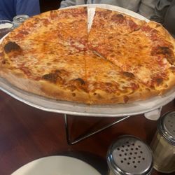 Cafe Capri - Cheese Pizza