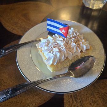 Habana Con B - Tres leches - Desserts Near Me - Miami, Florida Habana Con B - Tres leches - Desserts Near Me - Miami, Florida