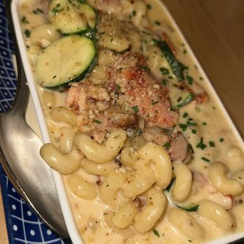 Seared - Lobster mac & cheese - Seafood Near Me - Petaluma, California Seared - Lobster mac & cheese - Seafood Near Me - Petaluma, California