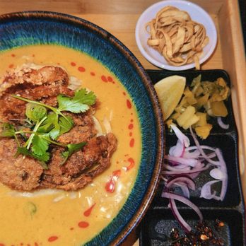 Saoha Khao Soi - Soft shell crab khao soi - Thai Near Me - Los Angeles, California Saoha Khao Soi - Soft shell crab khao soi - Thai Near Me - Los Angeles, California