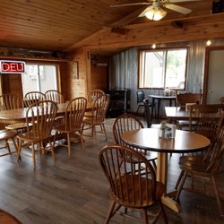 Deli Deli - Eating area