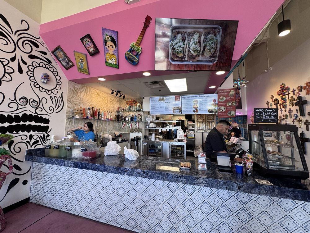 Dos Primos Tacos