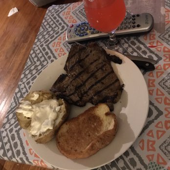 St Louis Fish Chicken Grill Chicken Wings 149 N Oaks Plz St Louis Mo Restaurant Reviews Phone Number