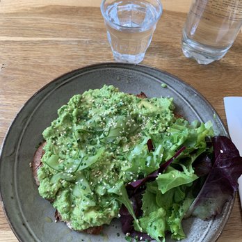 Zia Paris - Avocado Toast - Cafes Near Me - Paris, 75 Zia Paris - Avocado Toast - Cafes Near Me - Paris, 75