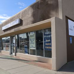 Hinds Thrift