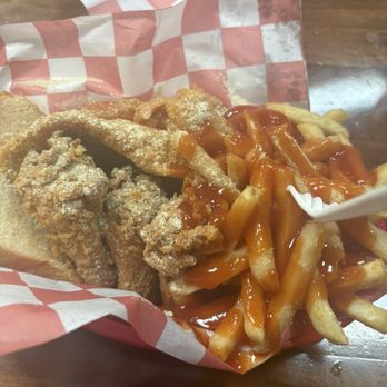 Burger Bird Brew House - Chicken, shrimp, catfish, and fries!! The hot honey sauce was top tier! - Chicken Wings Near Me - Homewood, Illinois Burger Bird Brew House - Chicken, shrimp, catfish, and fries!! The hot honey sauce was top tier! - Chicken Wings Near Me - Homewood, Illinois