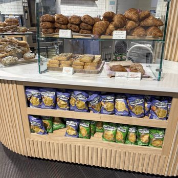 G Cafe Bakery - Pastry Display - Bakeries Near Me - New Haven, Connecticut