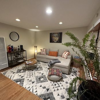 California General Cleaning - My living room clean and organized. - Home Cleaning Near Me - Pinole, California California General Cleaning - My living room clean and organized. - Home Cleaning Near Me - Pinole, California
