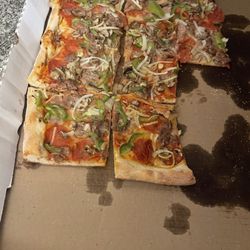 Family Pizza & Grinder - Special large pizza