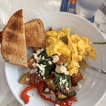 Broken Plate - Tofu scramble - Breakfast & Brunch Near Me - Charlotte Amalie West, Virgin Islands