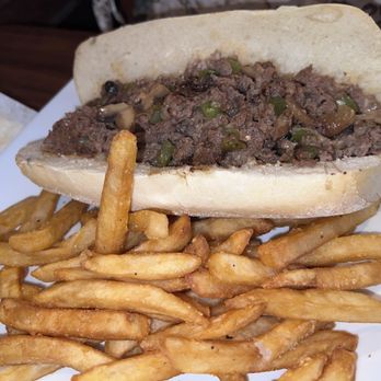 Murph's Hideaway - Philly Cheesesteak - Bars Near Me - Pocono Lake, Pennsylvania