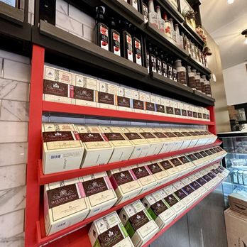 Le Reveil Coffee - Wide selection of coffees and teas - Coffee & Tea Near Me - New York, New York