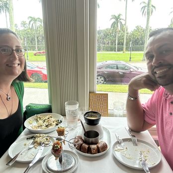 Henry's Palm Beach - Me and my baby - Bars Near Me - Palm Beach, Florida Henry's Palm Beach - Me and my baby - Bars Near Me - Palm Beach, Florida