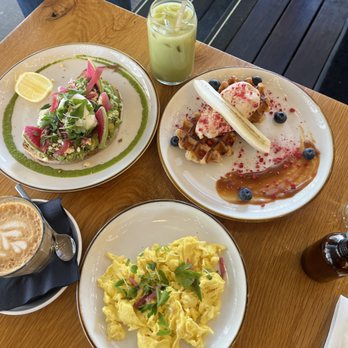 Hole In The Wall - Waffles, Avocado Toast, scrambled eggs - Australian Near Me - New York, New York Hole In The Wall - Waffles, Avocado Toast, scrambled eggs - Australian Near Me - New York, New York