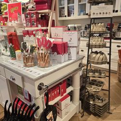 Williams-Sonoma