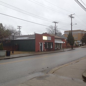 Solomon's Porch Cafe & Catering - empty street - Cafes Near Me - Wilmore, Kentucky Solomon's Porch Cafe & Catering - empty street - Cafes Near Me - Wilmore, Kentucky