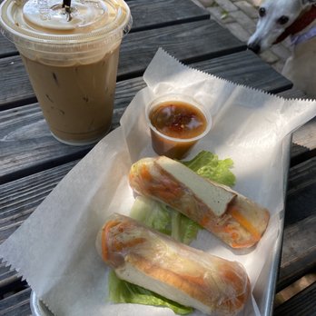 MoonDog - Veggie spring roll - Vietnamese Near Me - Louisville, Kentucky