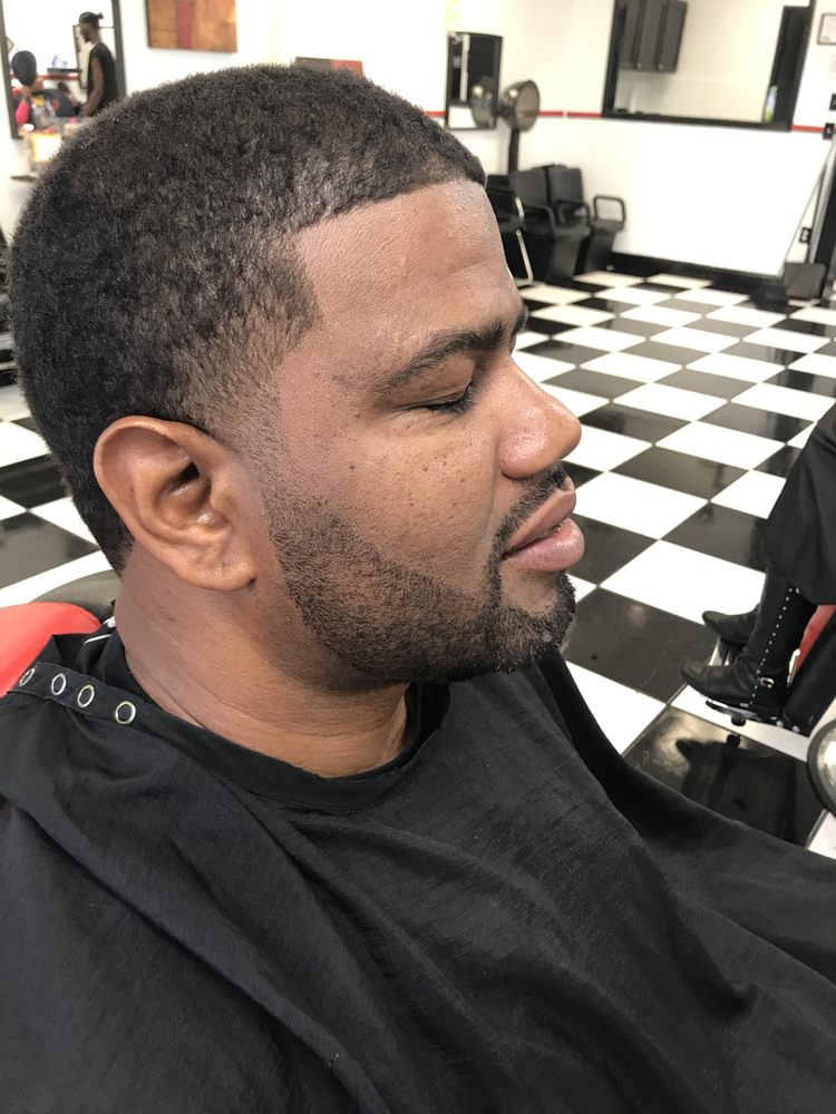 Proper Cuts By Black Dot Logo