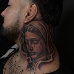 Large black and gray Virgin Mary tattoo on the side of the neck, with weeping details and smoke, by Mandomilli
