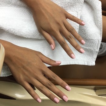 Cosmo Nails - Nail Salons Near Me - Toluca Lake, California