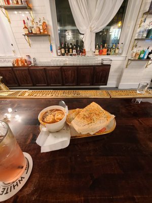 Grilled Cheese Bar by null