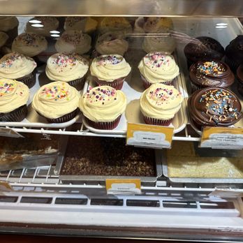 Sweet Jill's Bakery - Bakeries Near Me - Long Beach, California Sweet Jill's Bakery - Bakeries Near Me - Long Beach, California