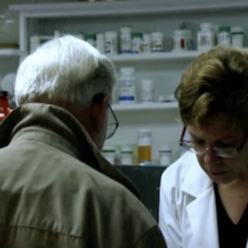Union Avenue Compounding Pharmacy - Kim, our owner helping a customer - Drugstores Near Me - Tacoma, Washington
