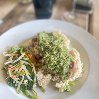 Uahi Island Grill - Hawaiian Near Me - Kailua, Hawaii