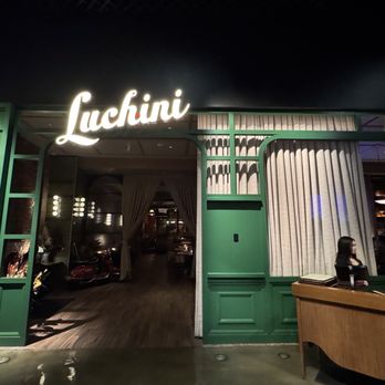 Luchini Italian Restaurant - First time! - Italian Near Me - Las Vegas, Nevada
