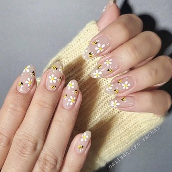 V-Luxe Nails & Spa - Nail Salons Near Me - Newton, Massachusetts V-Luxe Nails & Spa - Nail Salons Near Me - Newton, Massachusetts
