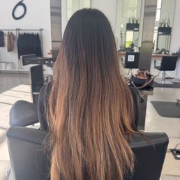 My hair before my appointment, grown out and in need of a touch-up.