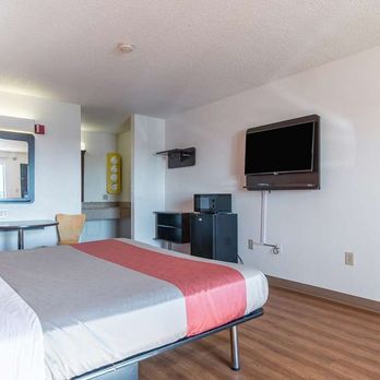 Motel 6 - single - Hotels Near Me - Kannapolis, North Carolina