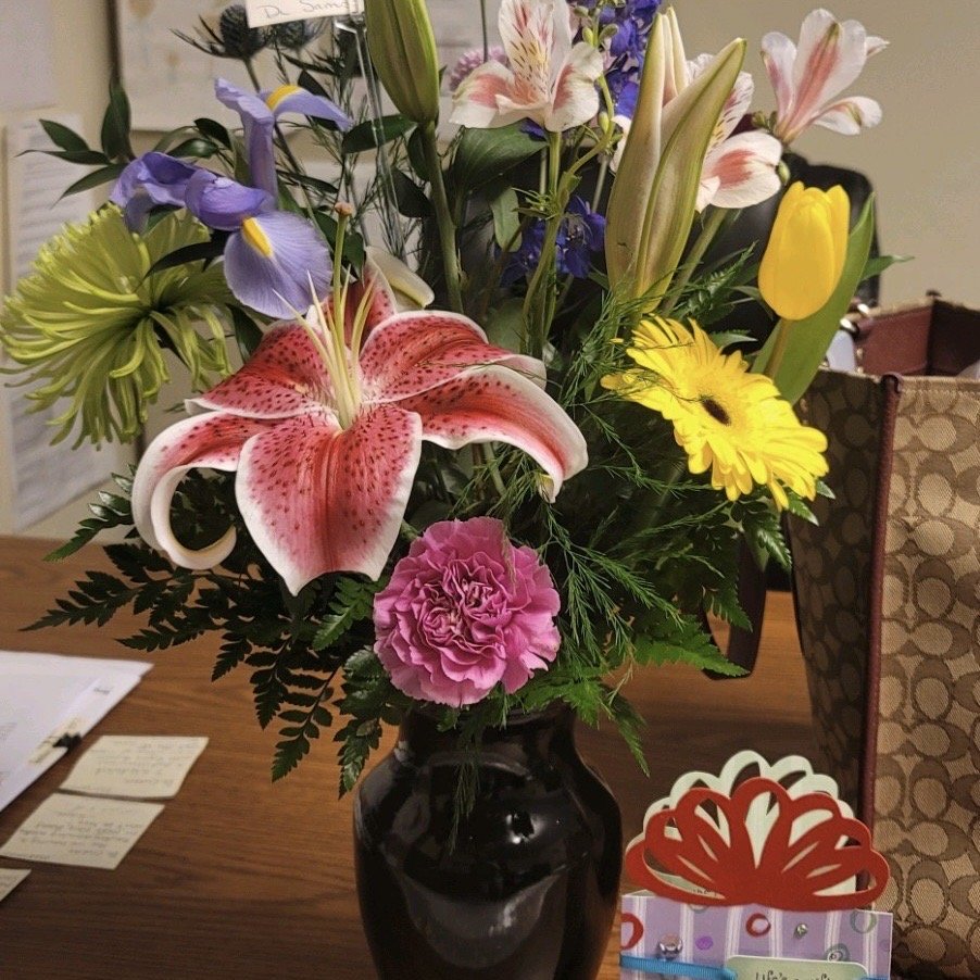 PUTNAM’S FLOWERS & GIFTS Updated August 2024 109 1/2 Pleasant St