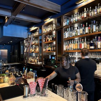 Seven Cocktails + Bourbon - Cocktail Bars Near Me - Louisville, Kentucky Seven Cocktails + Bourbon - Cocktail Bars Near Me - Louisville, Kentucky
