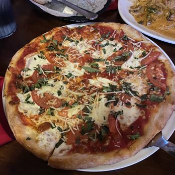 New York Pizza - Margarita Pizza - Italian Near Me - Irving, Texas New York Pizza - Margarita Pizza - Italian Near Me - Irving, Texas