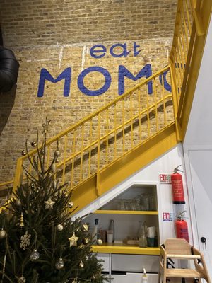 Eat Momo by null