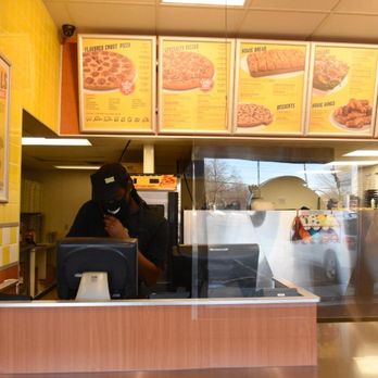 Hungry Howie's Pizza - Our team is standing by to help - Pizza Near Me - Kent, Ohio Hungry Howie's Pizza - Our team is standing by to help - Pizza Near Me - Kent, Ohio