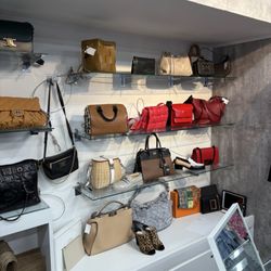 Past and Present Consignment Boutique