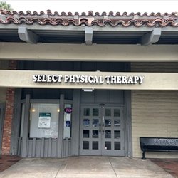 Select Physical Therapy - La Mesa