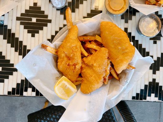 Lola's Street Kitchen by null