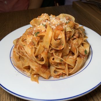Parcheggio - Italian Near Me - Toronto, Ontario