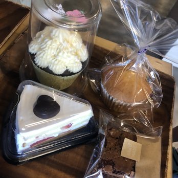 JW Cafe & Bakery - Assorted desserts the kids got - Bakeries Near Me - Louisville, Kentucky JW Cafe & Bakery - Assorted desserts the kids got - Bakeries Near Me - Louisville, Kentucky
