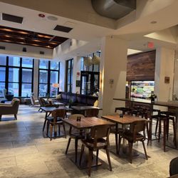 Cupitol Coffee & Eatery - Seating