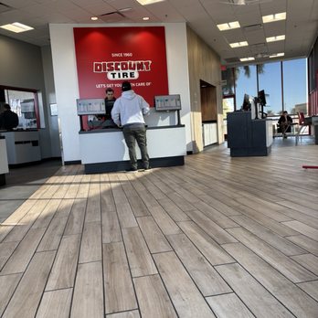 Discount Tire - Tires Near Me - Las Vegas, Nevada