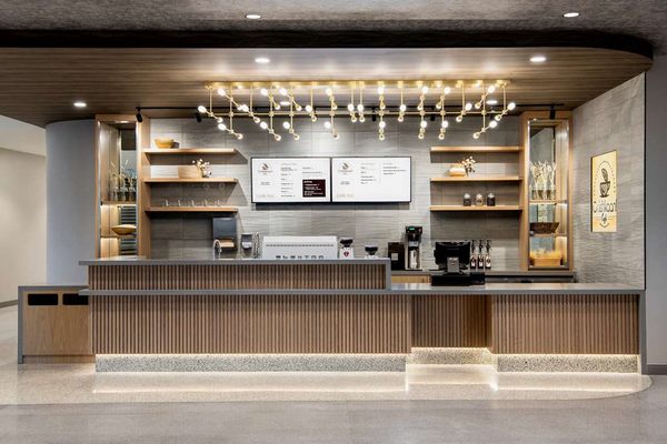 Wyndham Garden Winnipeg Airport by null