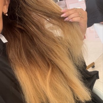 AG Loft - Hair Salons Near Me - Los Angeles, California