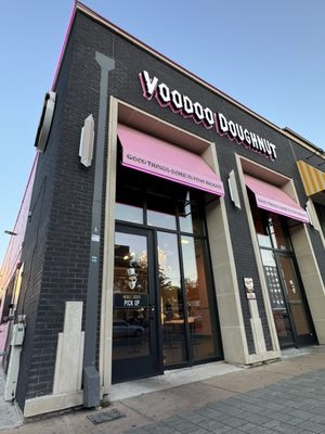 Voodoo Doughnut by null