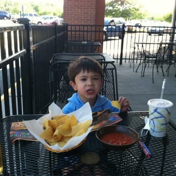 Los Toltecos - Outside seating, chips & salsa - Mexican Near Me - Woodbridge, Virginia Los Toltecos - Outside seating, chips & salsa - Mexican Near Me - Woodbridge, Virginia