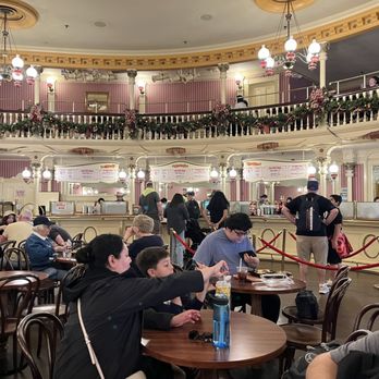 The Golden Horseshoe - Fast Food Near Me - Anaheim, California The Golden Horseshoe - Fast Food Near Me - Anaheim, California